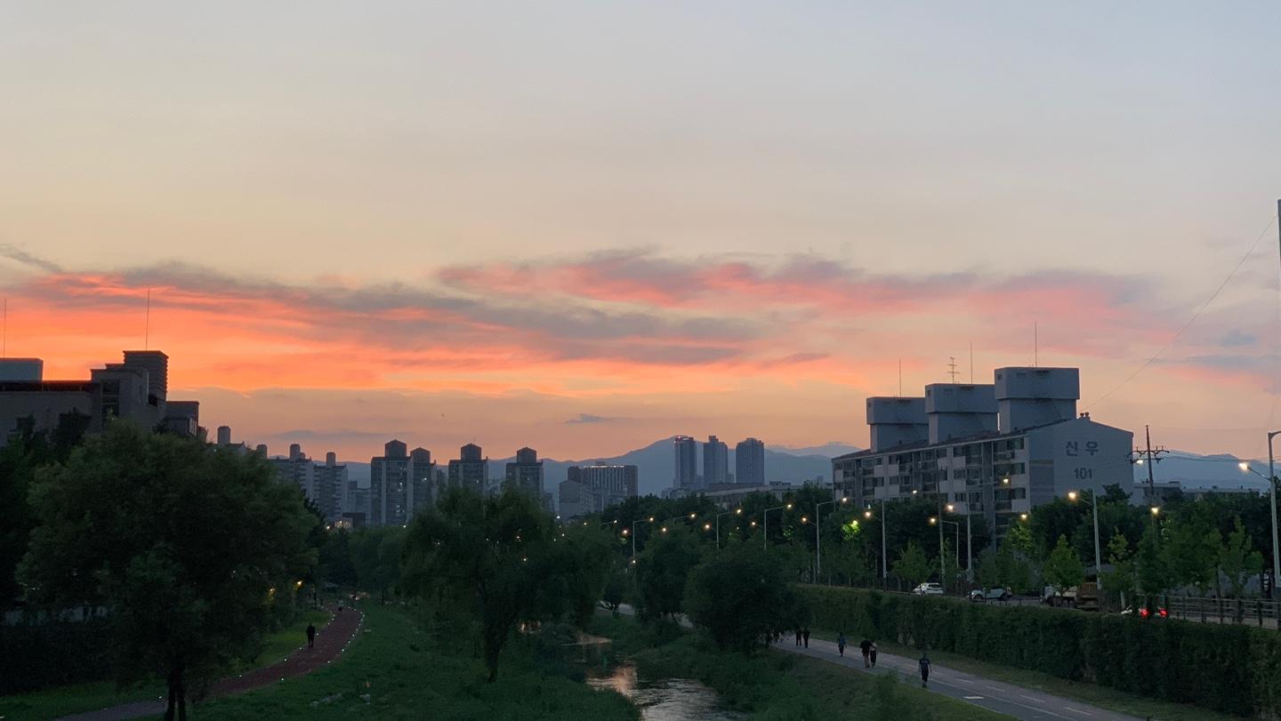 석사동 실거주자 사진 2