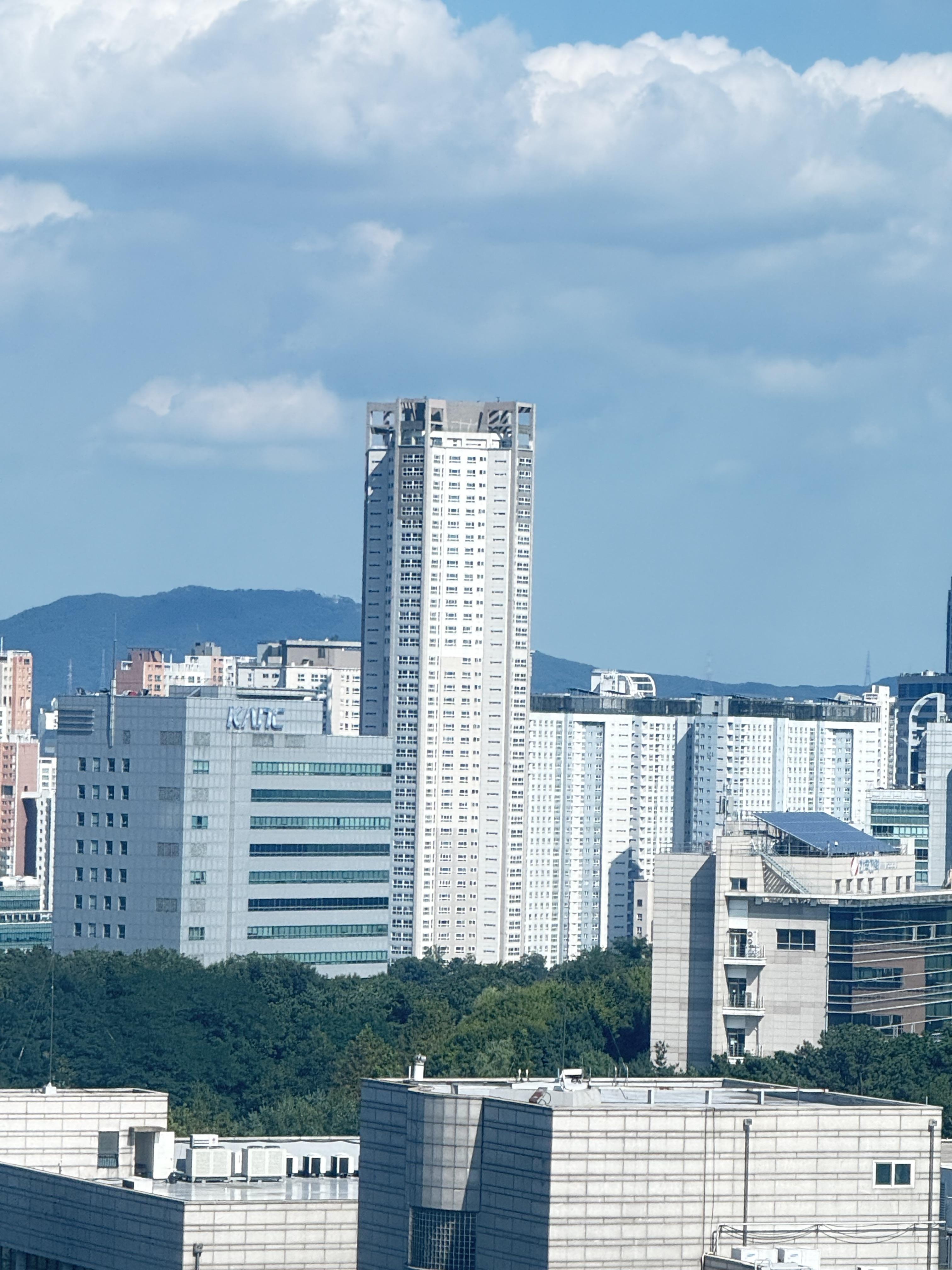 연무동 실거주자 사진 4